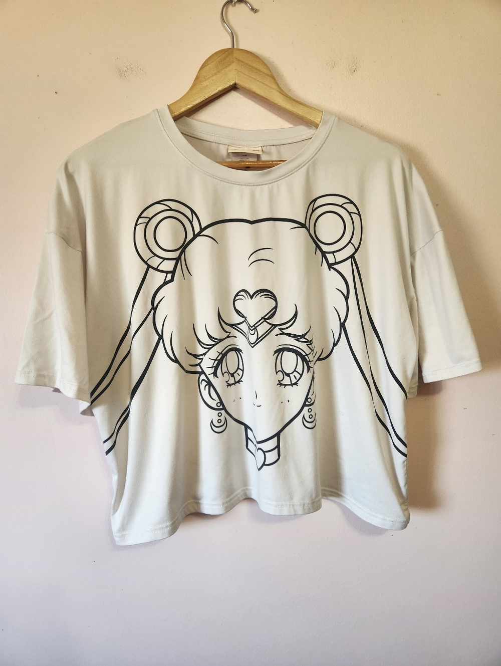 Official Sailor Moon Usagi Bioworld Cropped Graphic Tee Minimalist Line Art Sz L